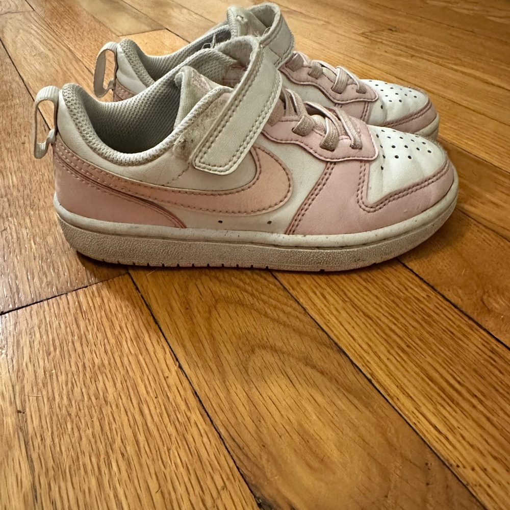 Kids Pink and White Nike